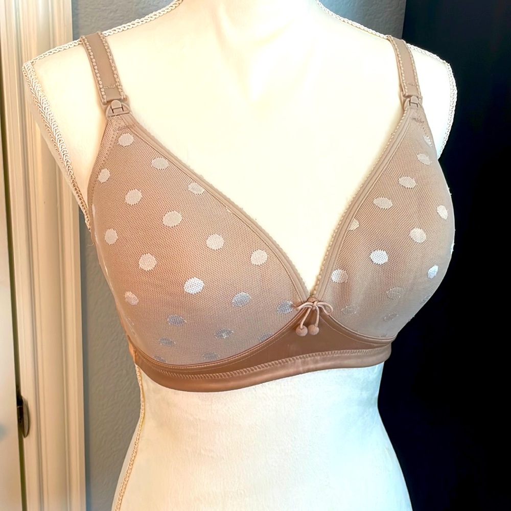 Breastfeeding and Maternity Bra by Cake, Nude
